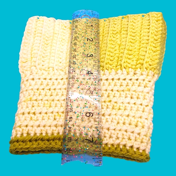 HANDMADE Boot Cuffs Olive Green Ombre Mismatched Crocheted Wide Calf Leg Warmers - Picture 6 of 8